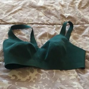 Green Lululemon bra - 34 D
